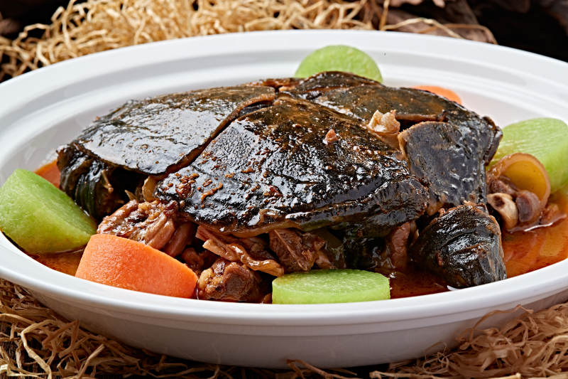 浓汤炖甲鱼图片