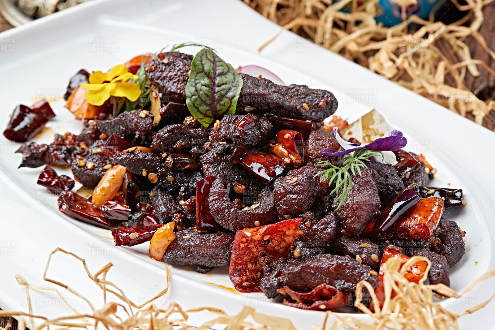 干炸酒鬼和牛粒图片