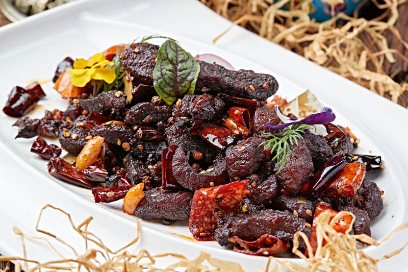 干炸酒鬼和牛粒图片