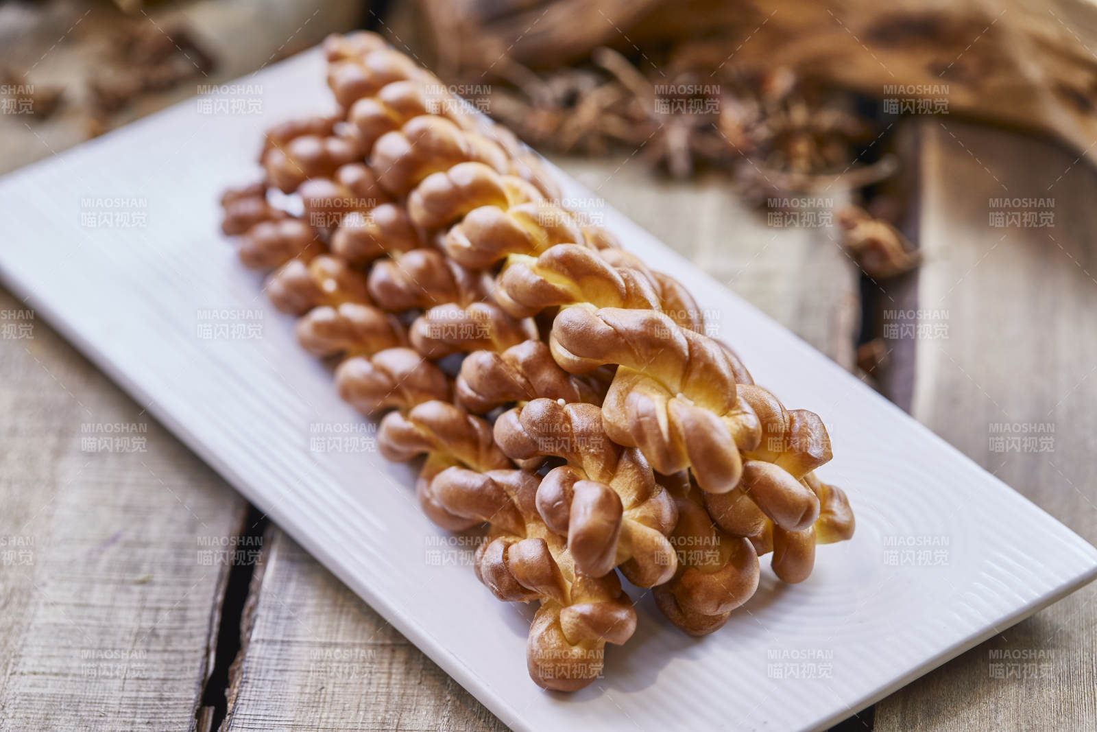 家常炸麻花图片