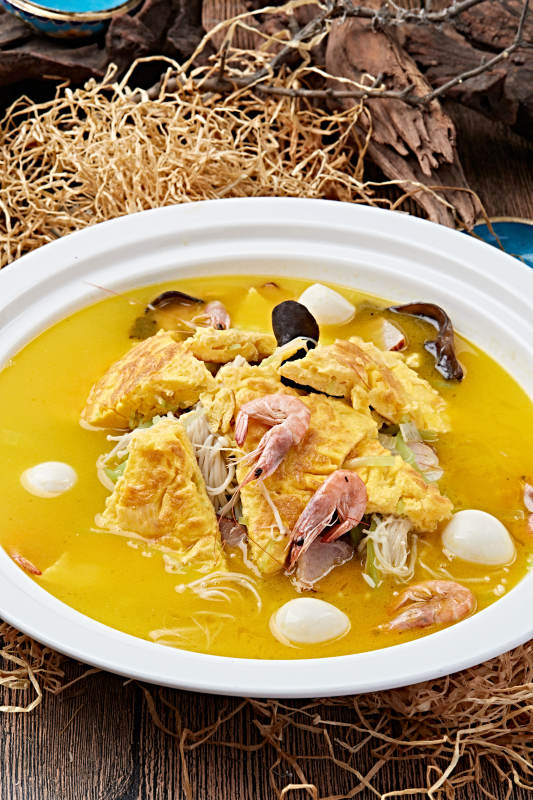 浓汤鸡蛋杂菌腊肉汇海虾图片