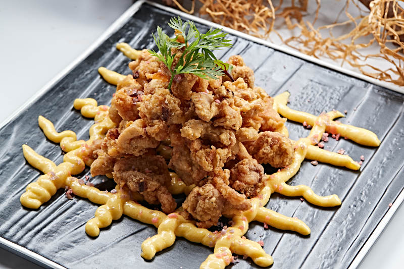 香炸鸡块猪油渣配起司酱图片