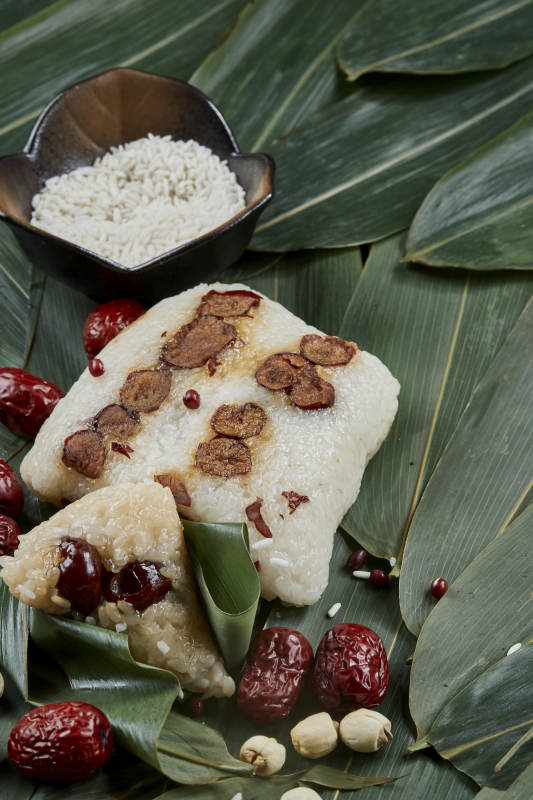 端午节的粽子和原材料图片