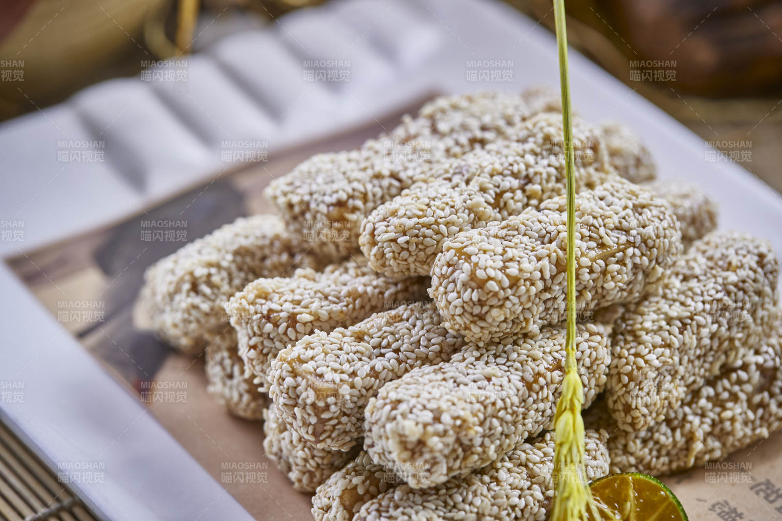 美味甜口菜麻仁红薯图片