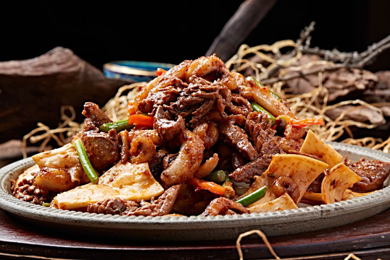 铁板酱爆鱿鱼腰花黄喉图片