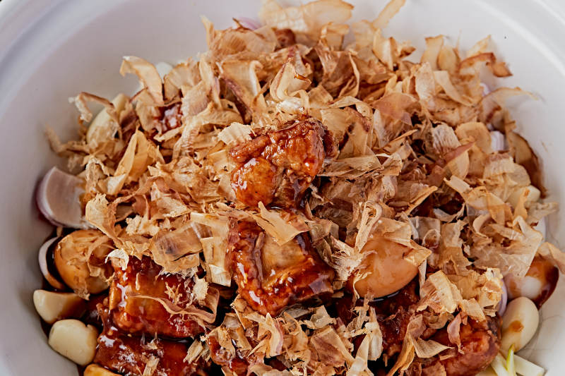 鲣鱼花红烧猪小排图片