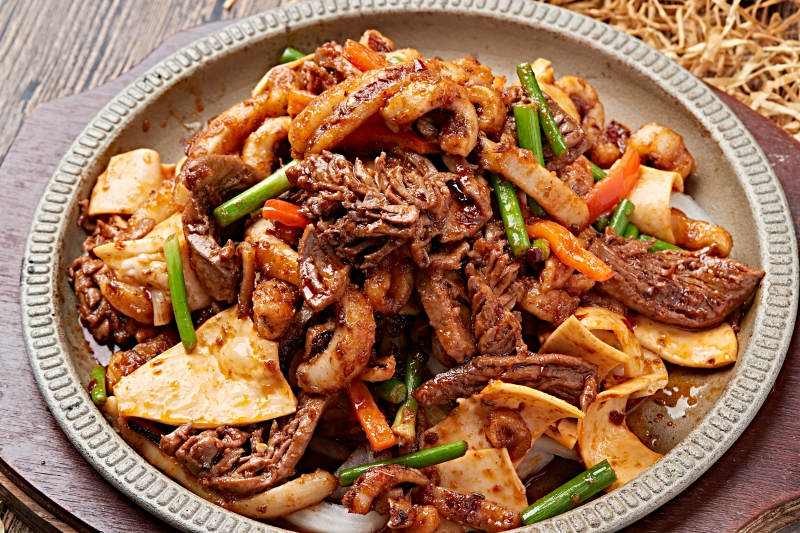 铁板酱爆鱿鱼腰花黄喉图片