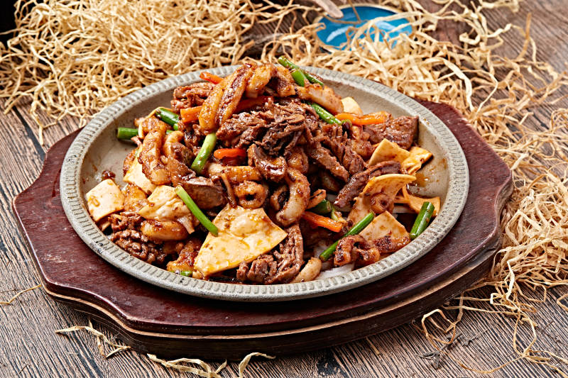 铁板酱爆鱿鱼腰花黄喉图片