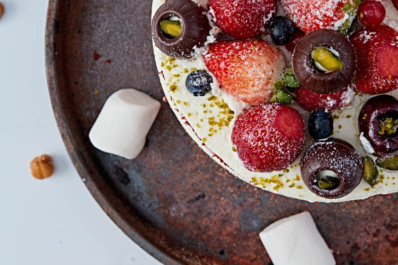 奶油抹茶鲜水果蔓越莓馅料多层蛋糕图片