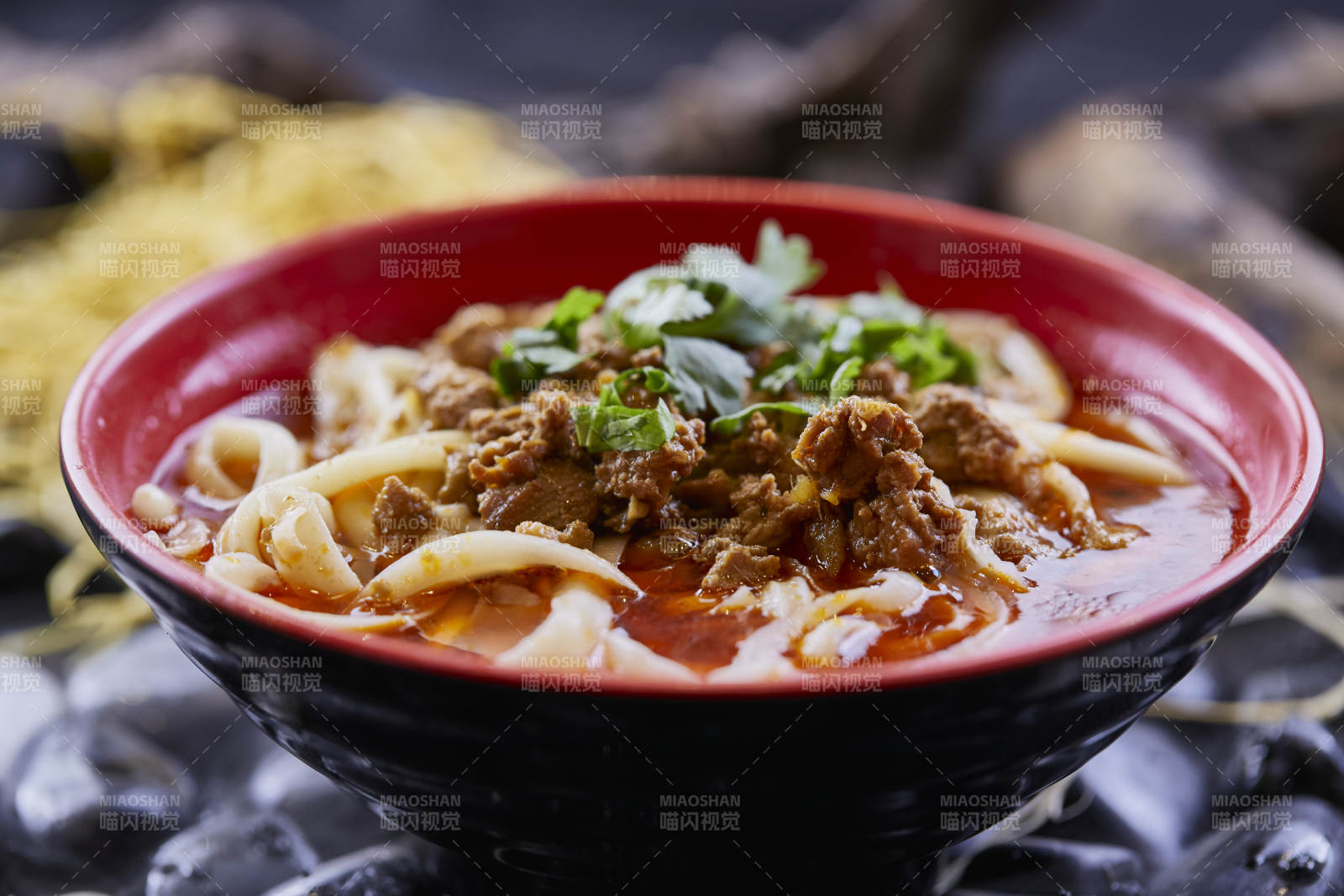 老大同肉沫刀削面图片