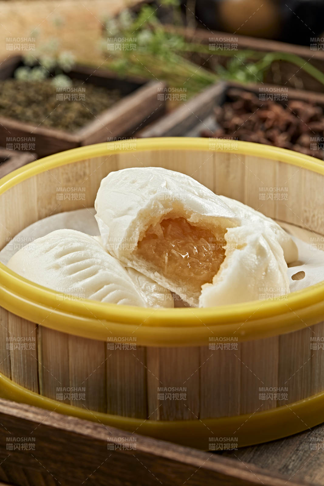 港式茶餐蜂蜜椰蓉包图片