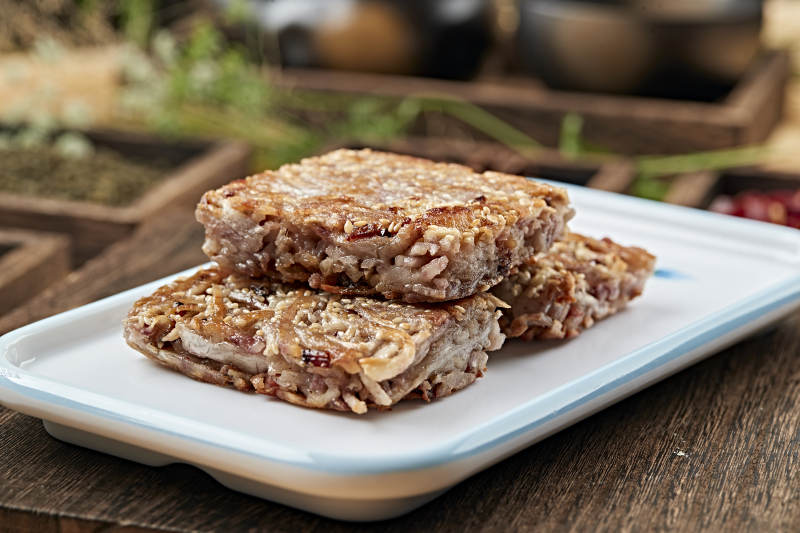 港式茶餐油煎芋丝糕图片