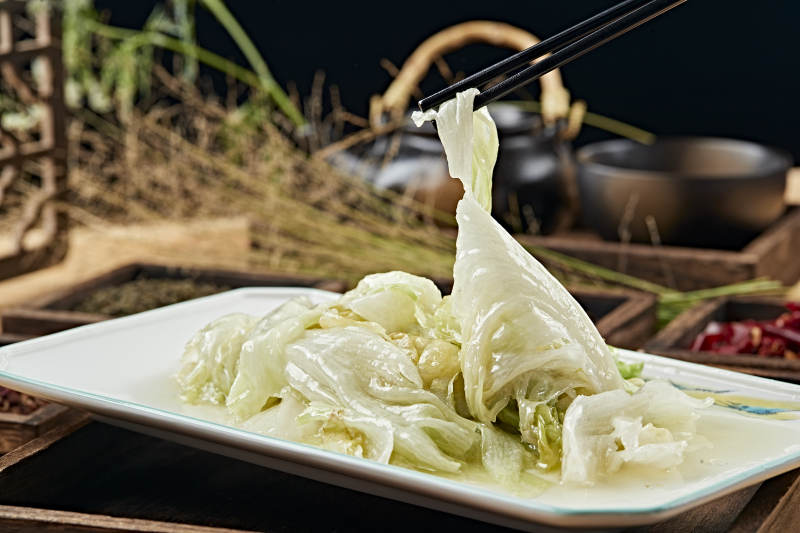 港式茶餐鲜鸡汤煮手撕生菜图片