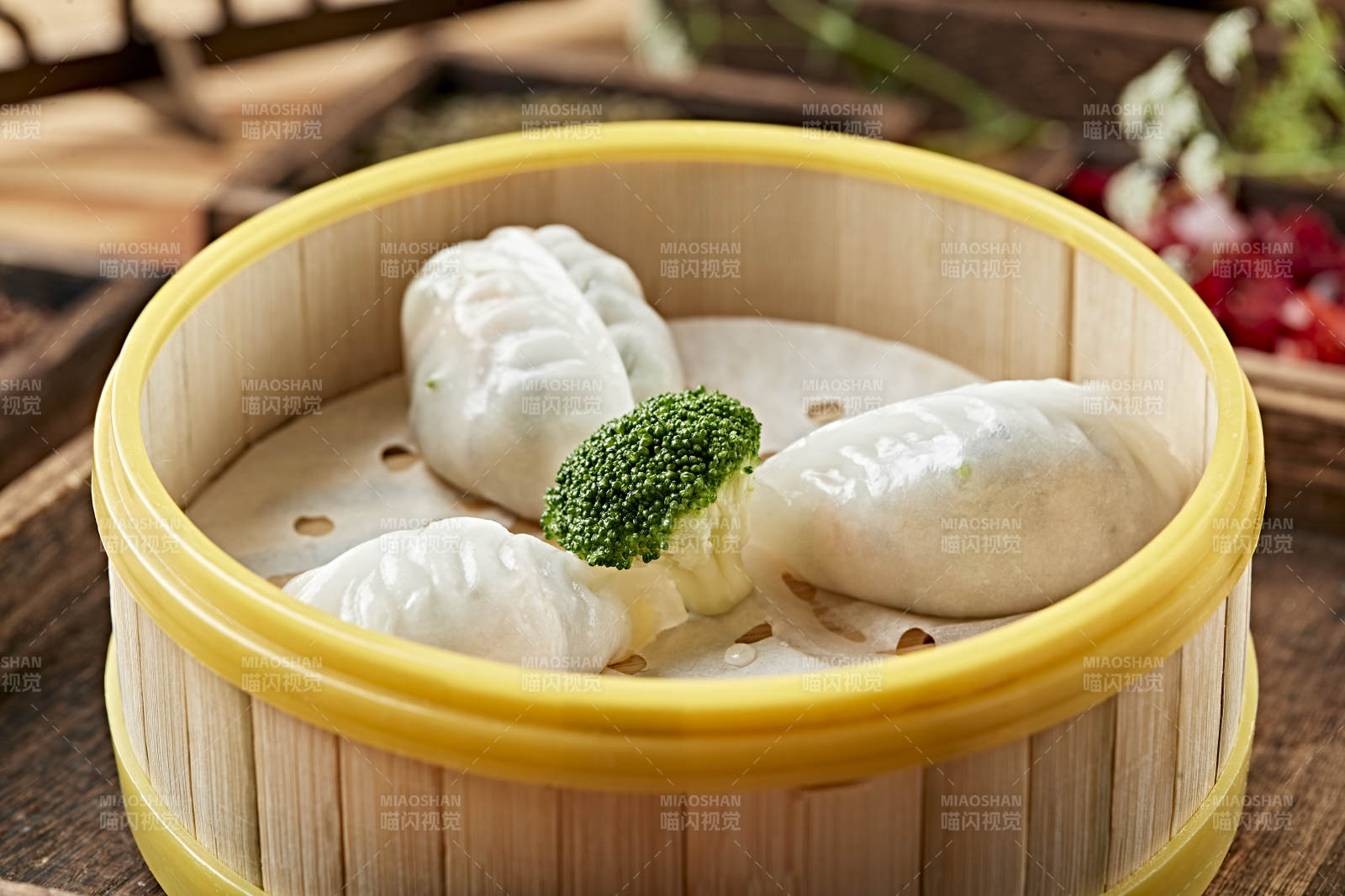 港式茶餐冰皮水晶什锦蒸饺图片