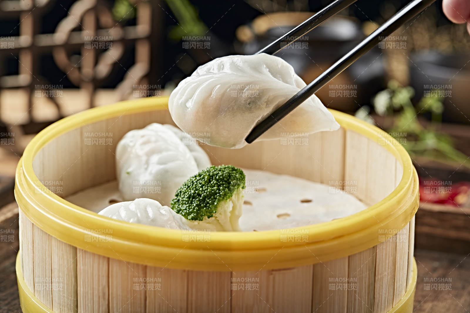 港式茶餐冰皮水晶什锦蒸饺图片