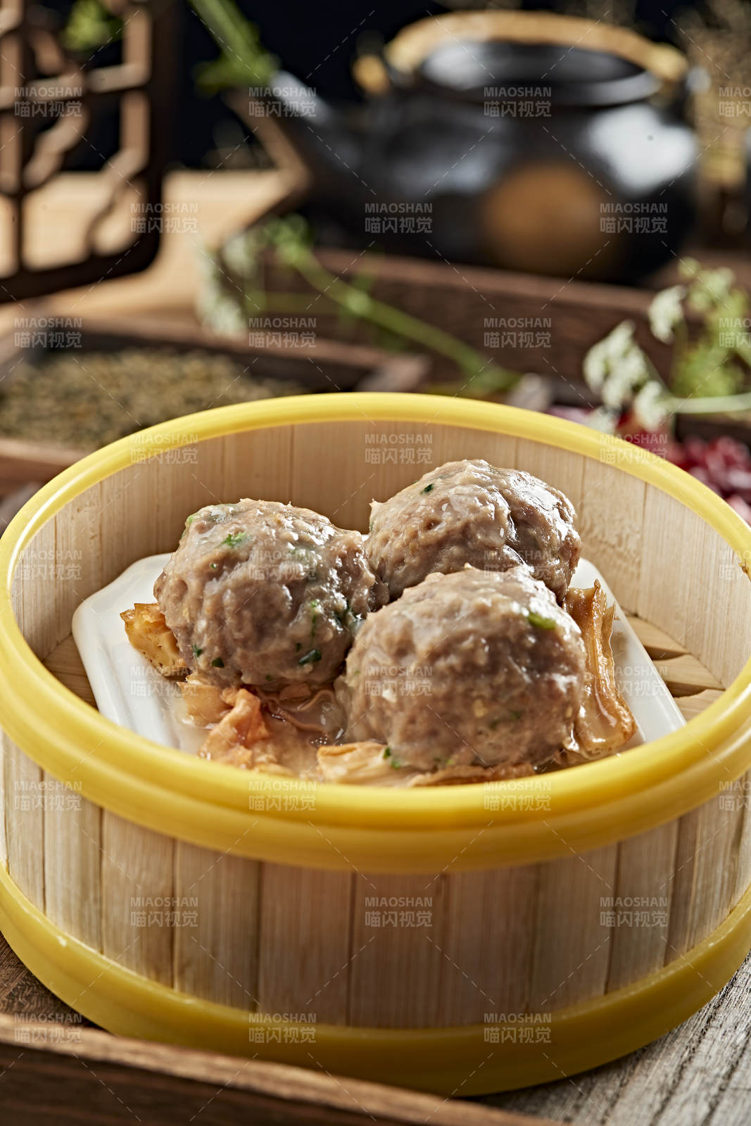 港式茶餐香蒸牛肉丸图片