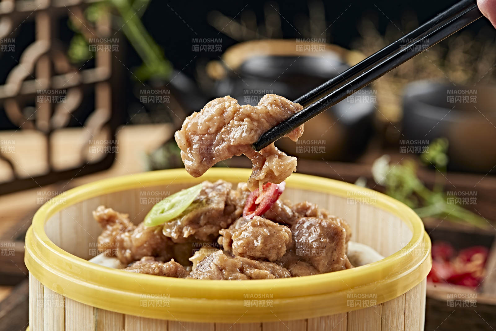 港式茶餐香蒸糯米小排骨图片