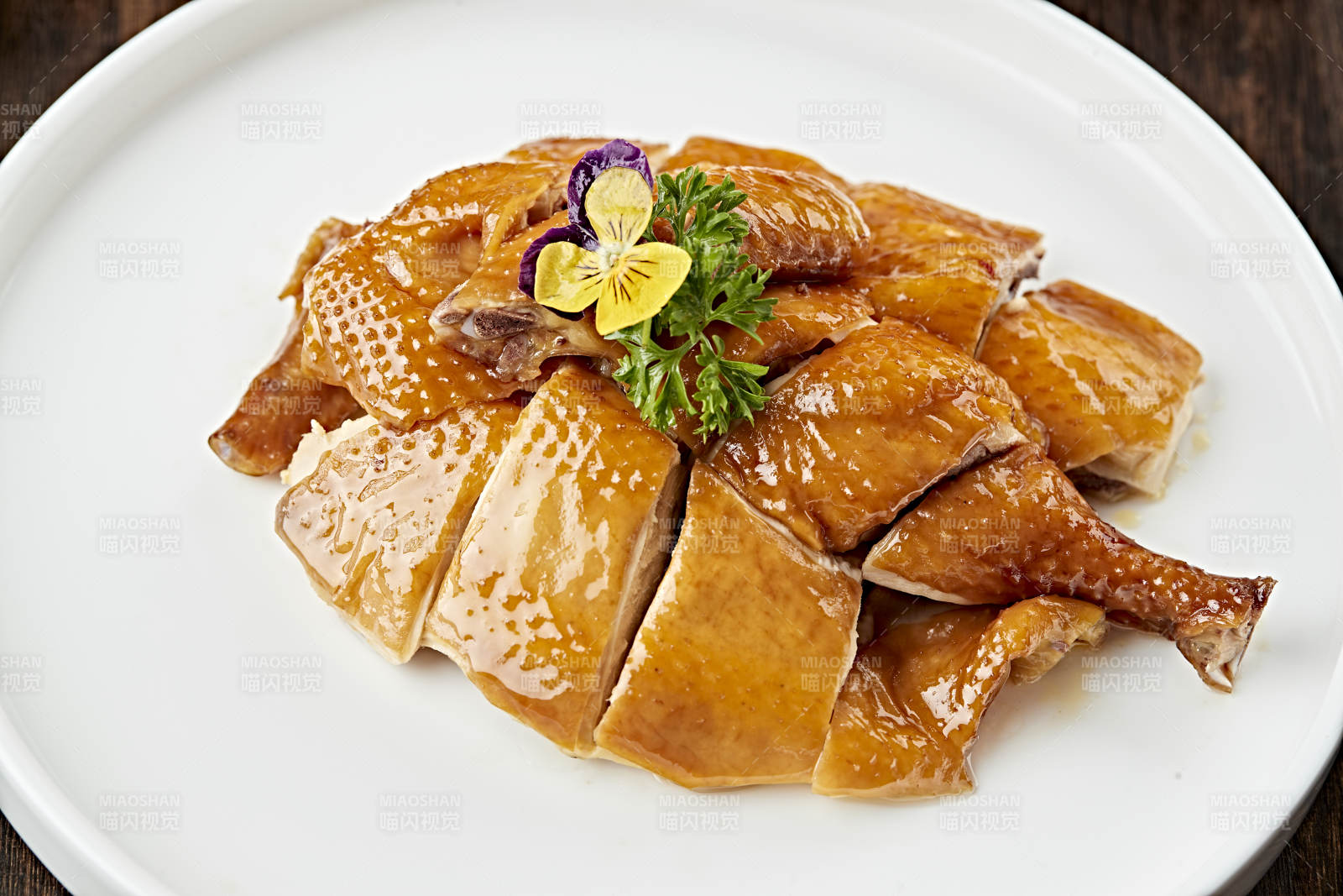 港式茶餐豉油蒸鸡图片