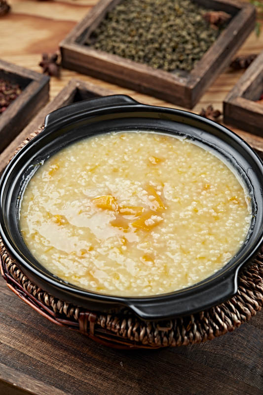 港式茶餐砂锅南瓜金米粥图片