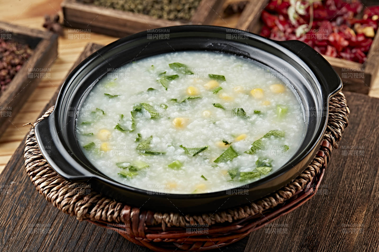 港式茶餐砂锅玉米小白菜粥图片