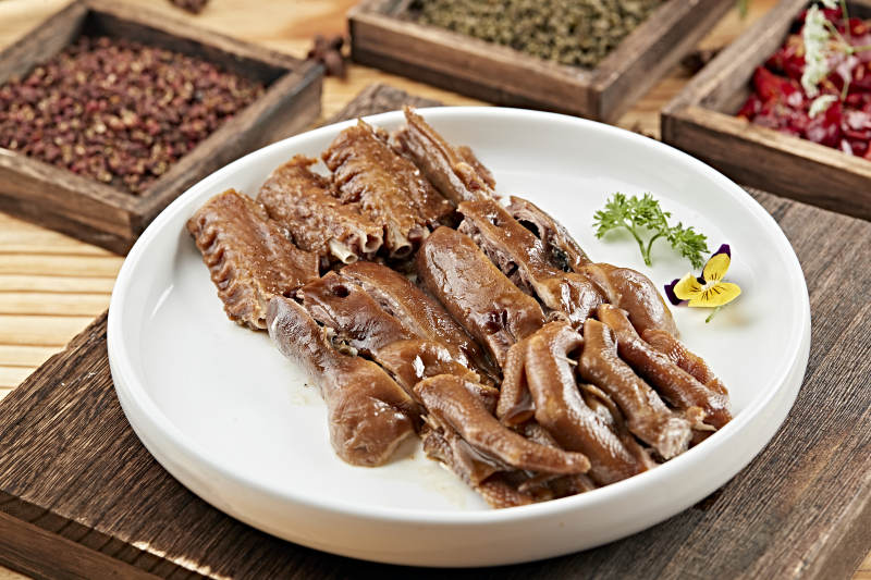 港式茶餐潮汕卤水鹅三拼图片