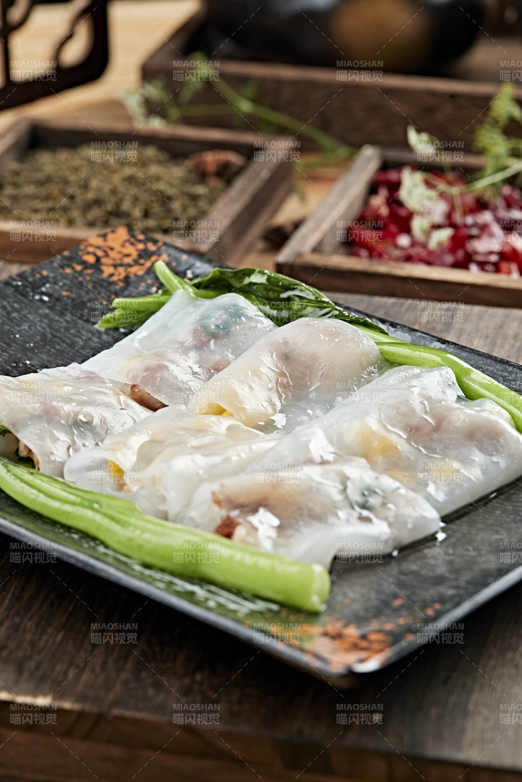 港式茶餐传统广式肠粉图片