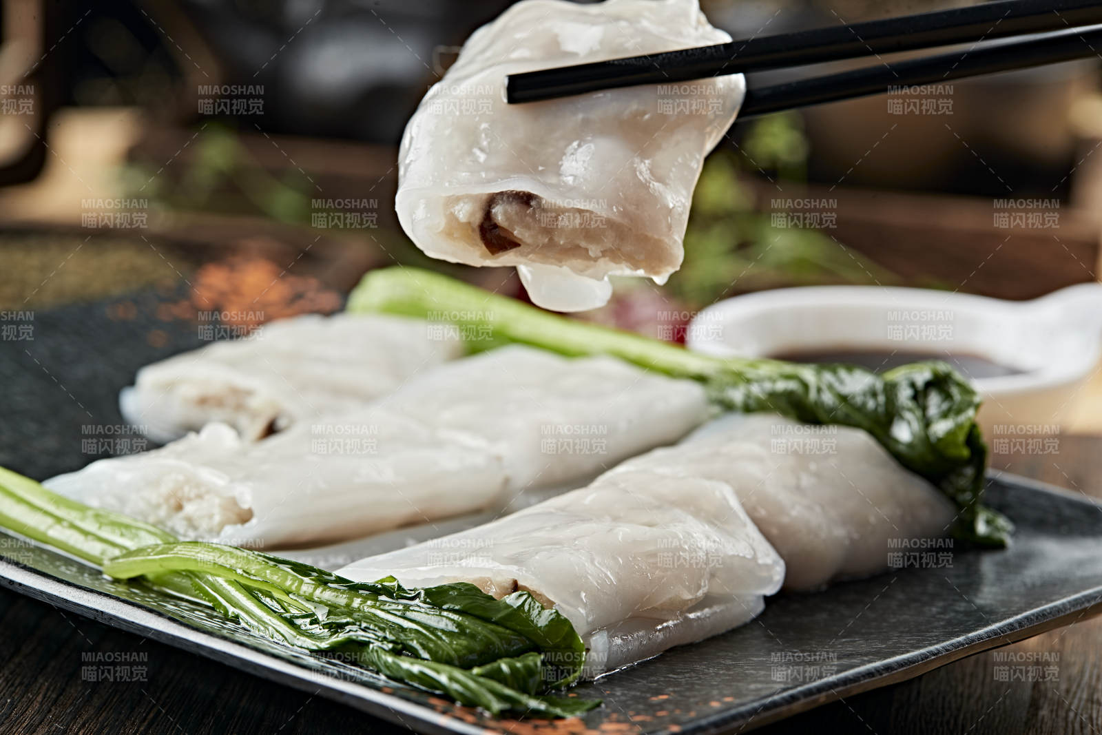 港式茶餐传统广式肠粉图片