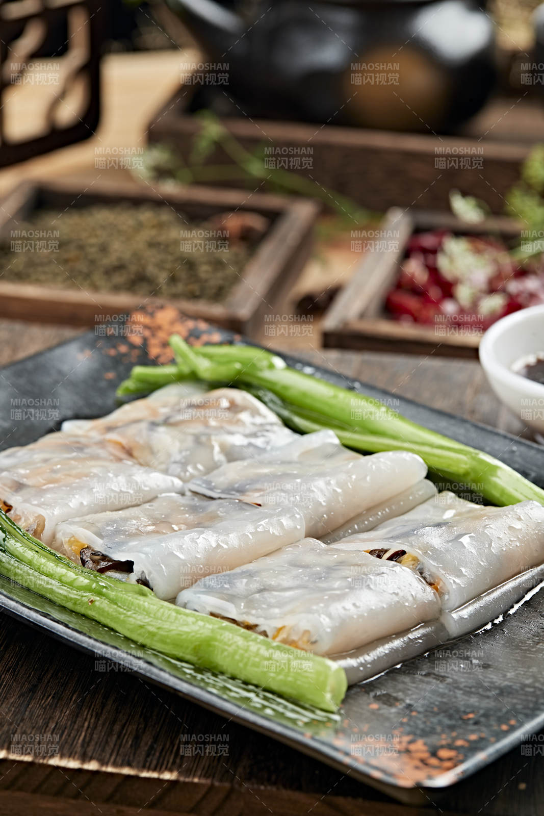 港式茶餐传统广式肠粉图片