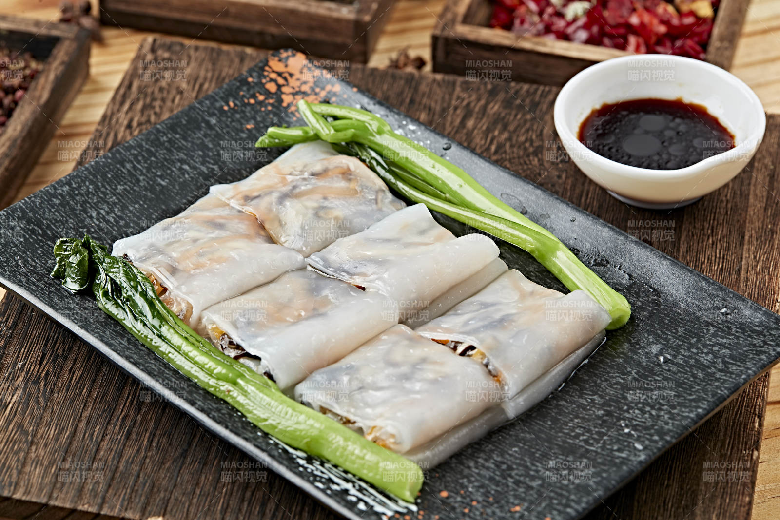 港式茶餐传统广式肠粉图片