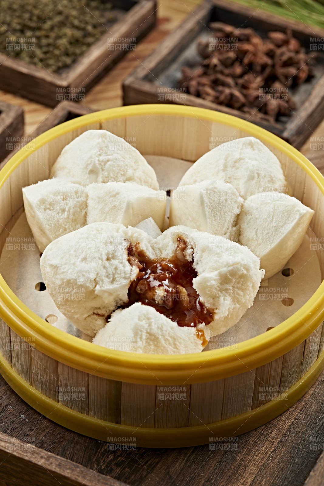 港式茶餐叉烧包图片