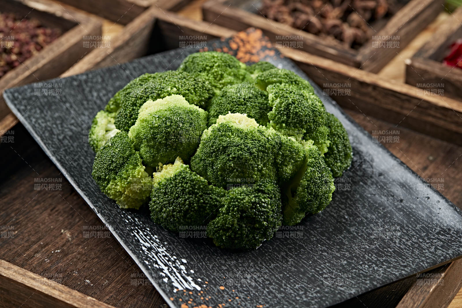 港式茶餐白灼西蓝花图片