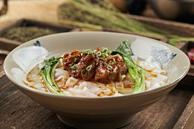 港式茶餐牛腩河粉图片