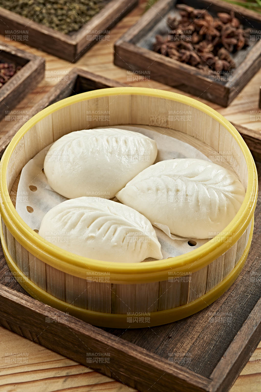 港式茶餐蜂蜜椰蓉包图片