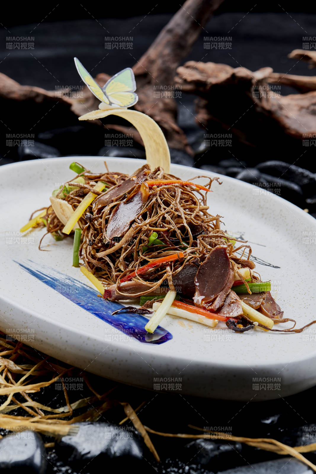 茶树菇小炒鸡胗片图片