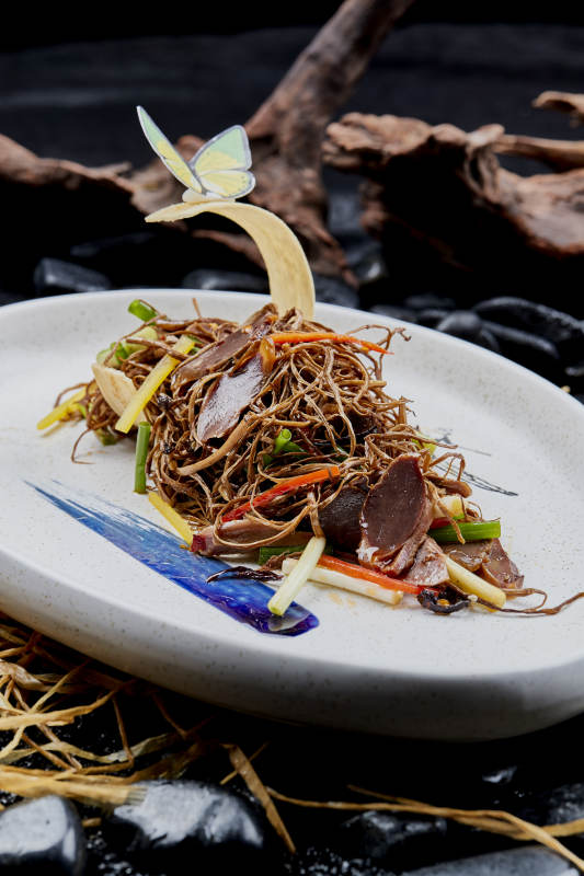 茶树菇小炒鸡胗片图片