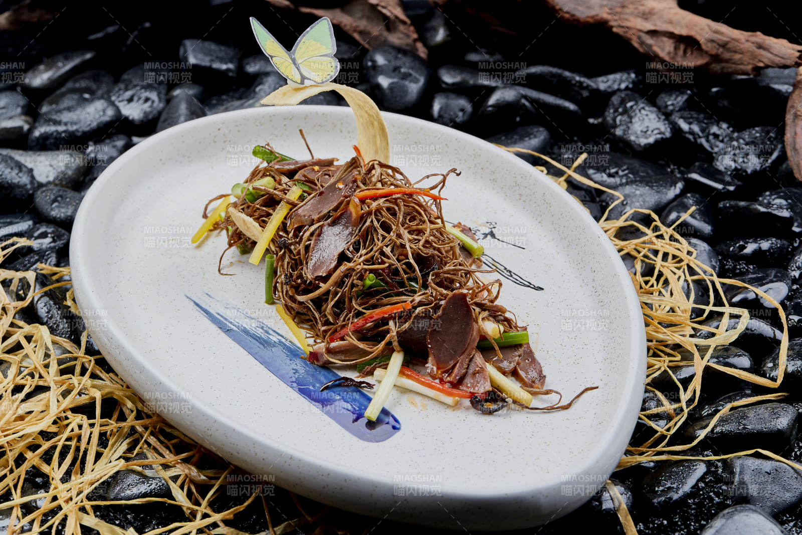 茶树菇小炒鸡胗片图片