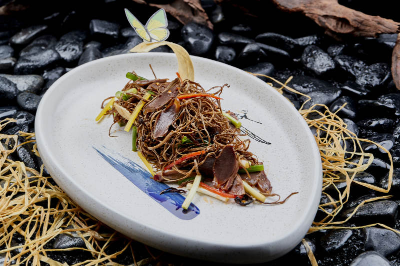 茶树菇小炒鸡胗片图片