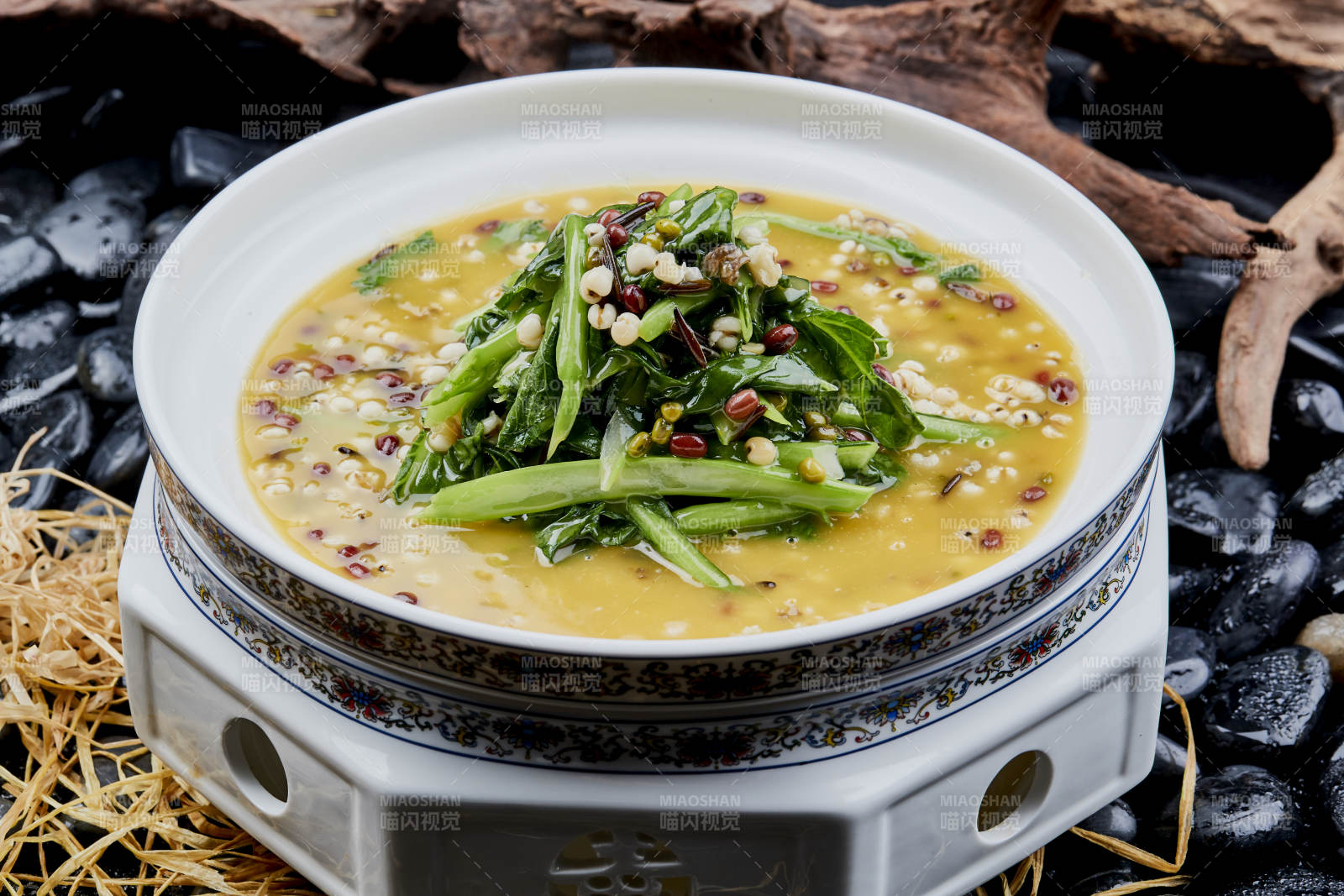 浓汤红豆薏米烧芥蓝图片