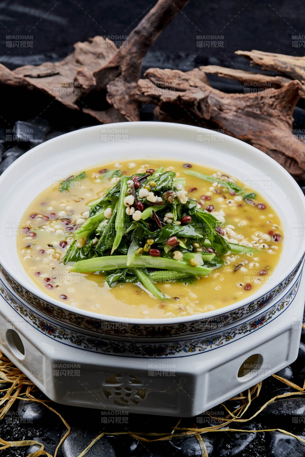 浓汤红豆薏米烧芥蓝图片