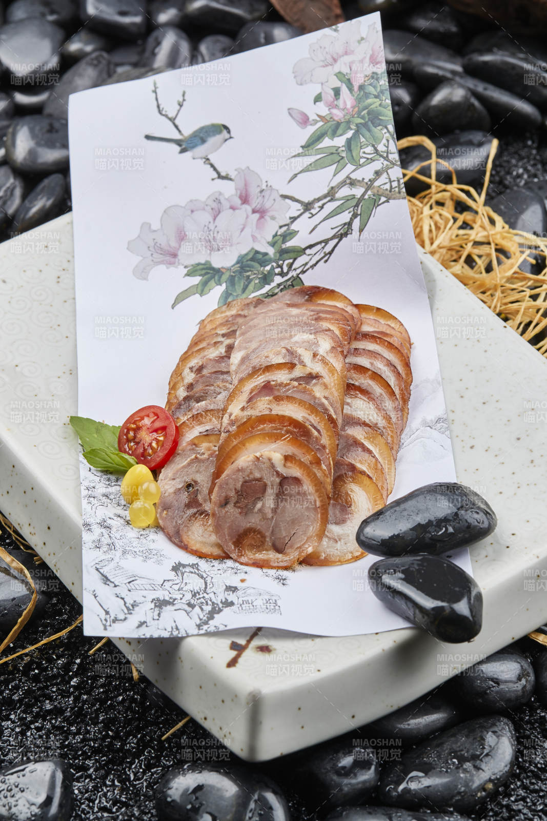 烟熏肘花卷切片图片