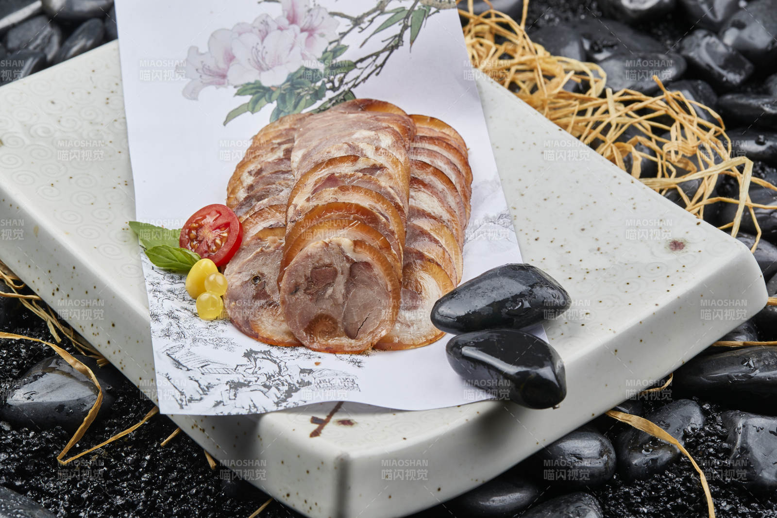 烟熏肘花卷切片图片