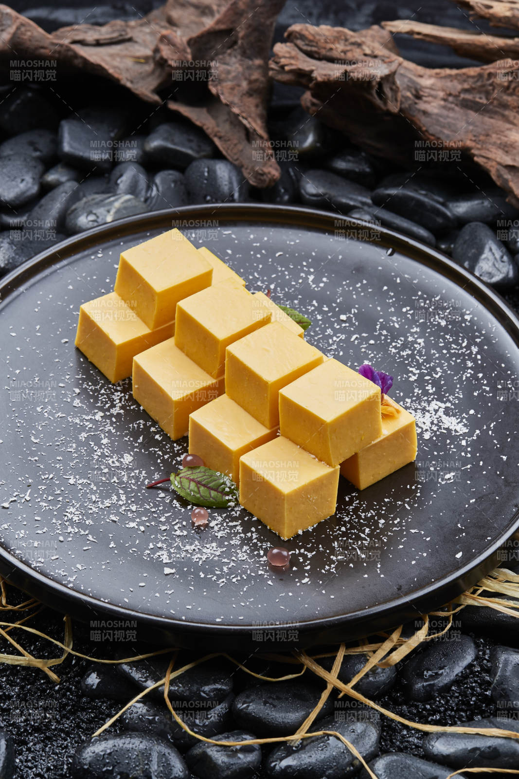 南瓜慕斯蛋黄南瓜豆腐图片