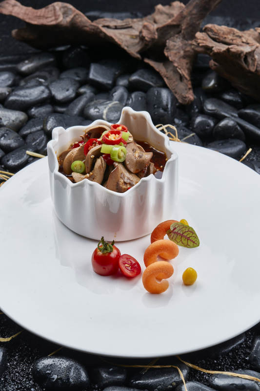 香辣红油渍腰片图片