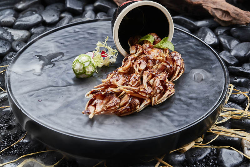 生渍糟醉海蟹钳图片