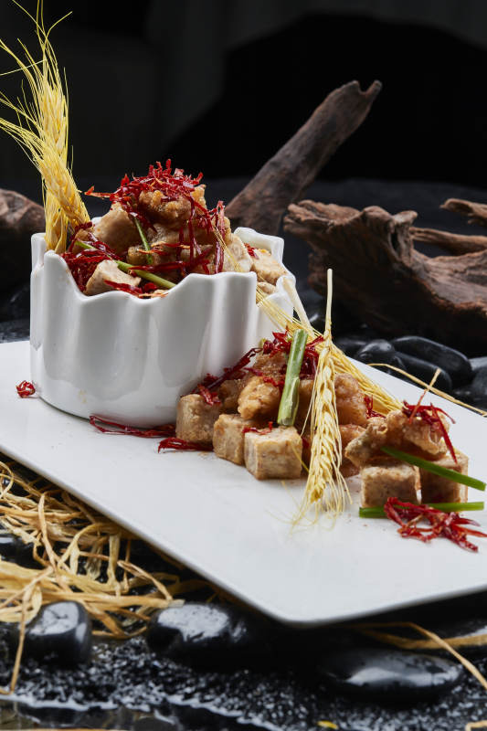 红椒丝配软炸手打如豆腐图片