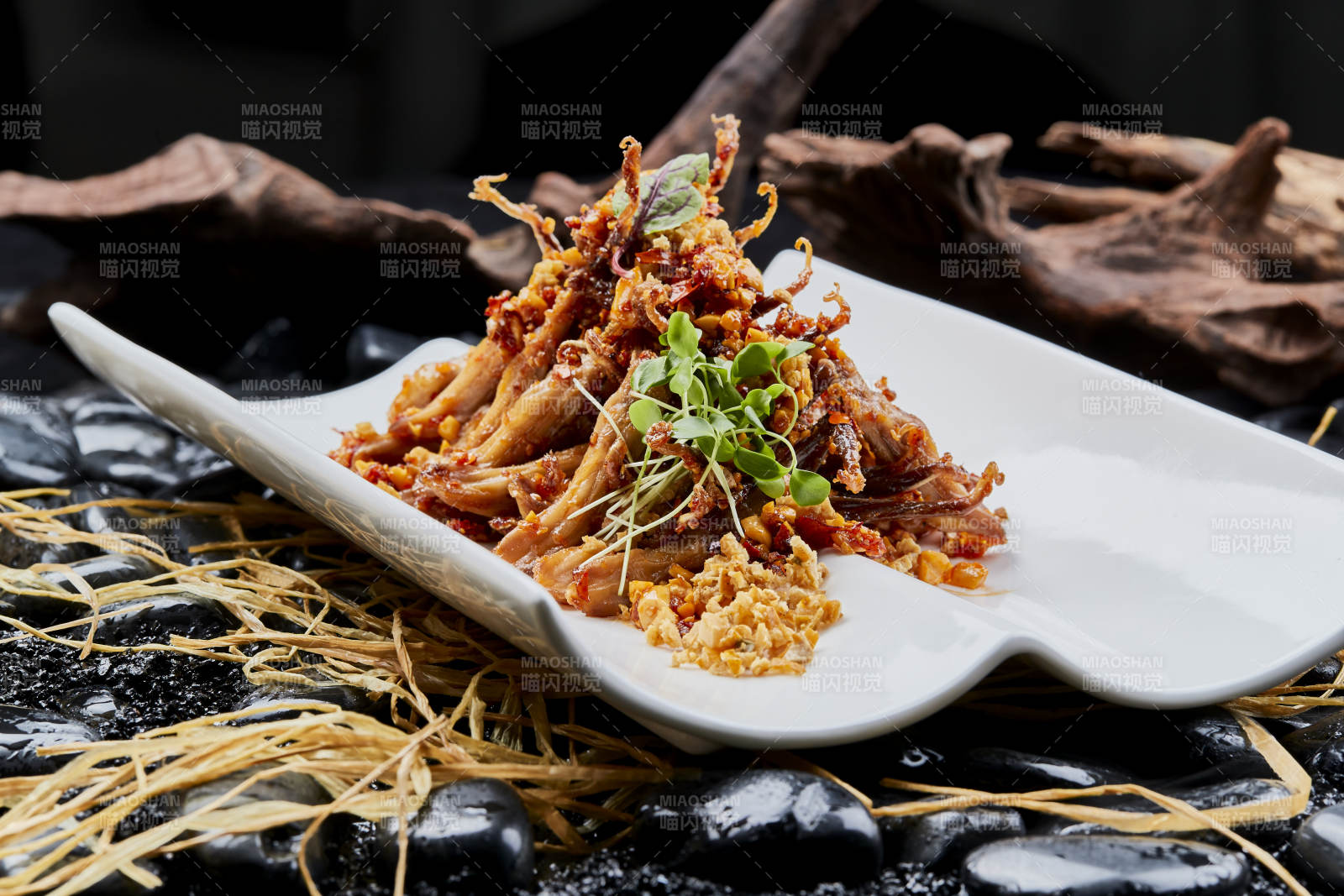 香辣蒜蓉爆炒鸭舌图片