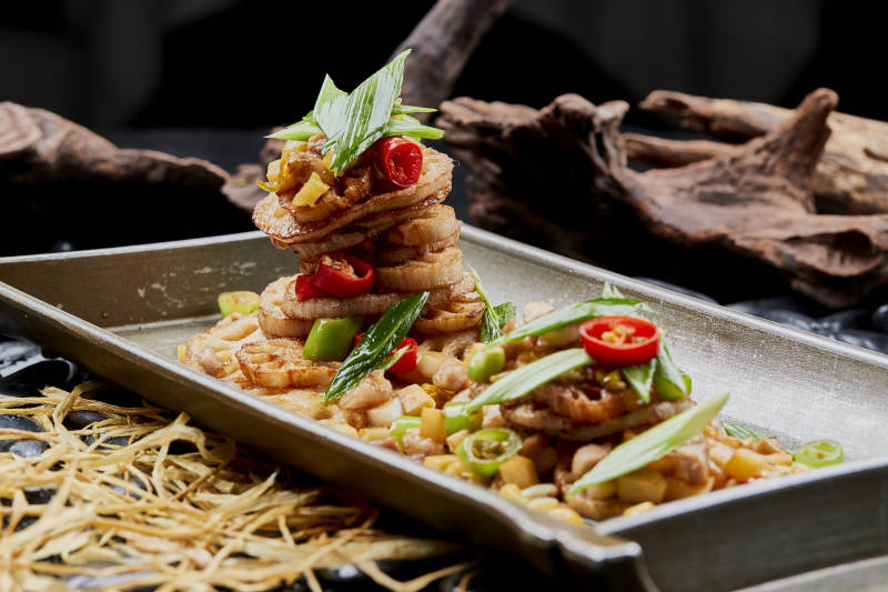 青蒜果粒米椒铁板香煎藕片图片