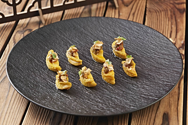 山椒酱配油煎鲜鲍鱼图片