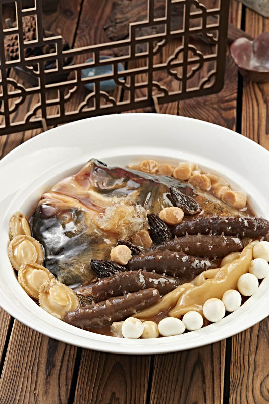 炖野生鱼头佛跳墙图片