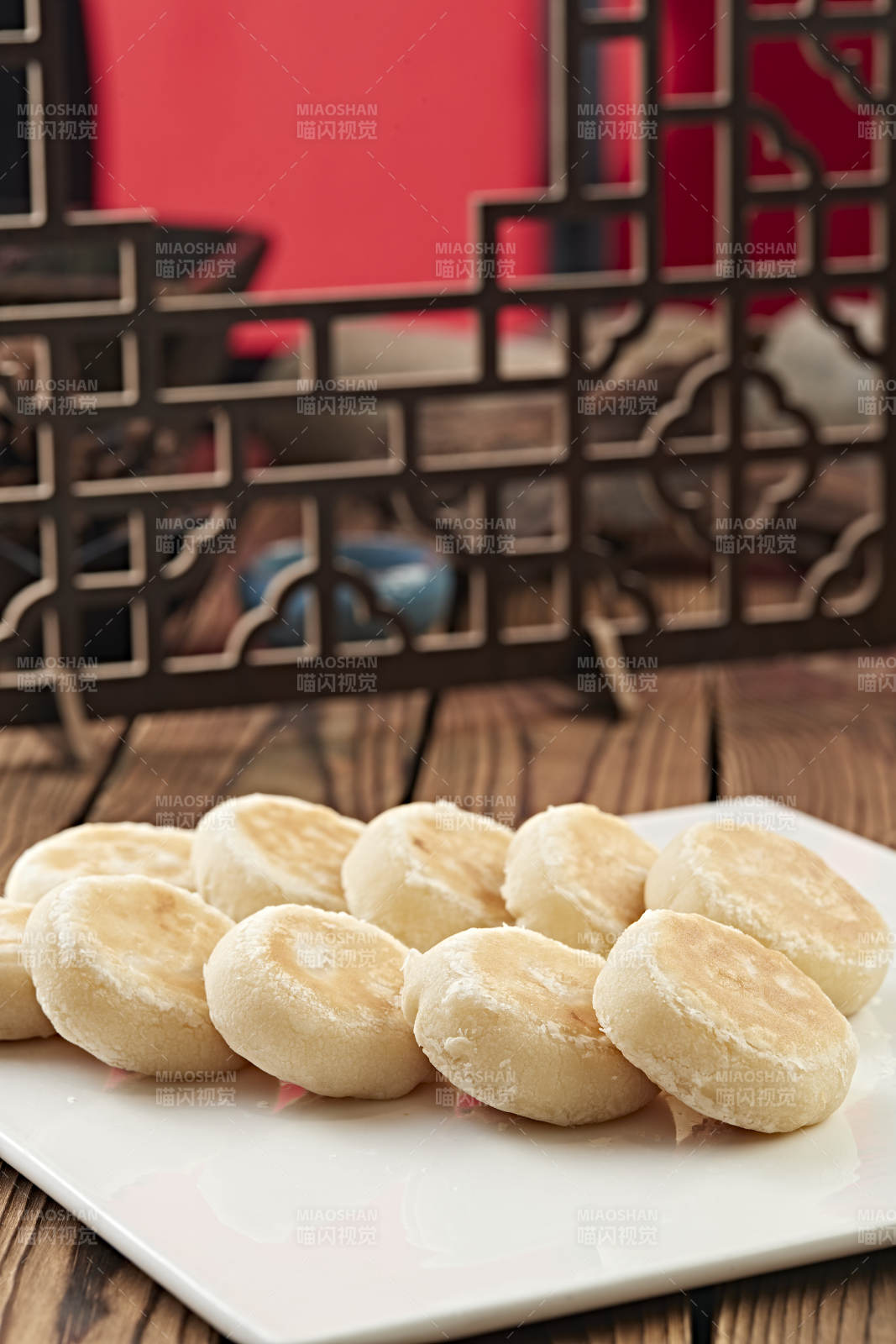 香烤美味酸奶饼门丁图片